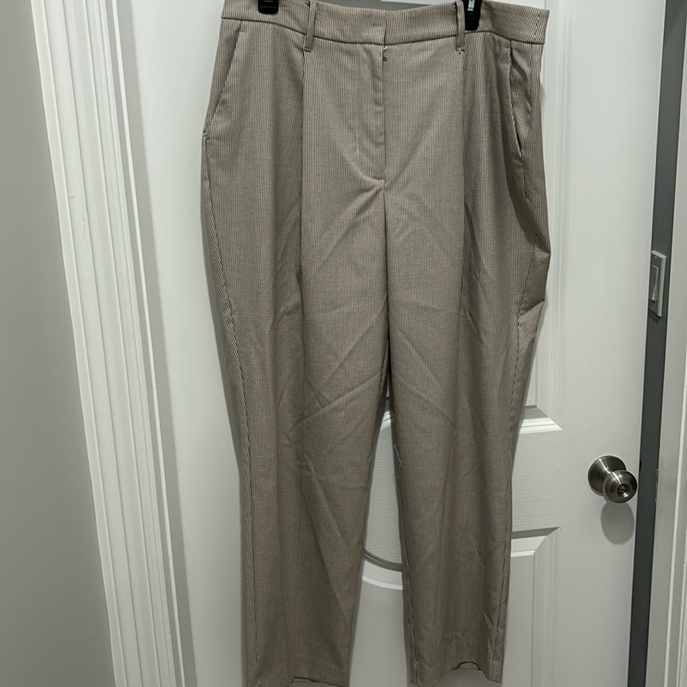 Nine West high rise straight leg trouser print neutral new with tag Dress Pants